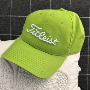 Titleist Pro V1 Hat